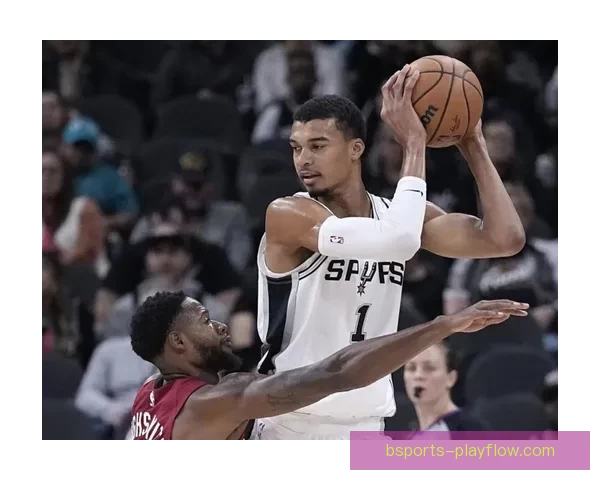 格林直言文班亚马应主动发声争夺MVP机会否则再强也可能被忽视